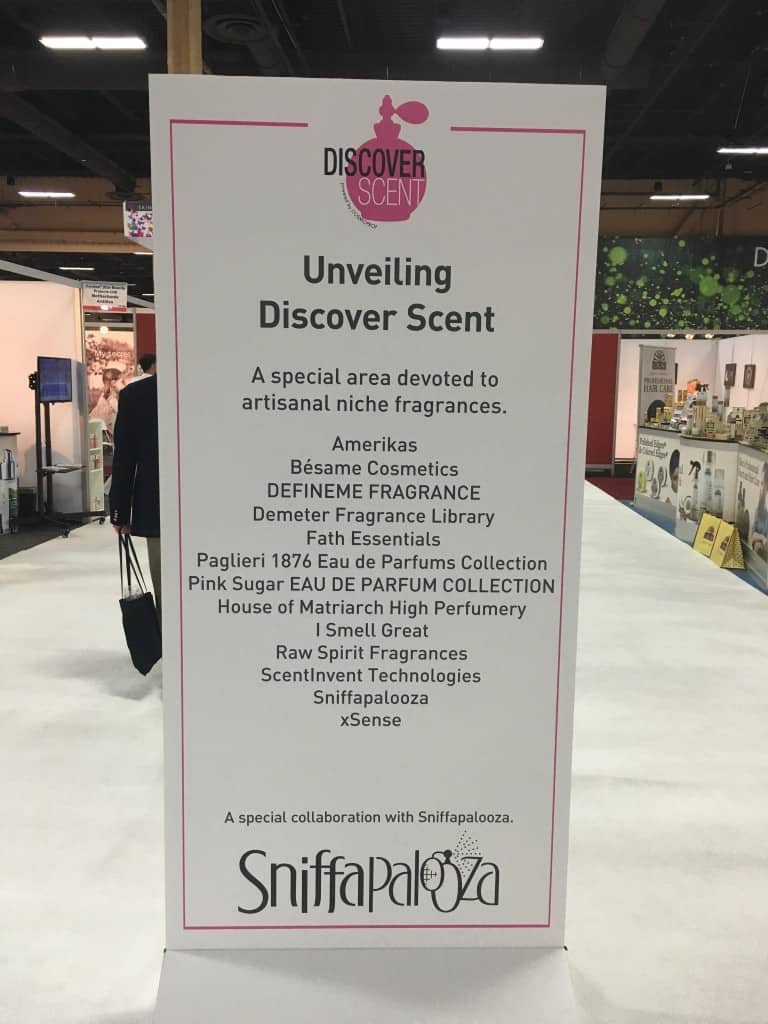 Cosmoprof Discover Scent SIgn